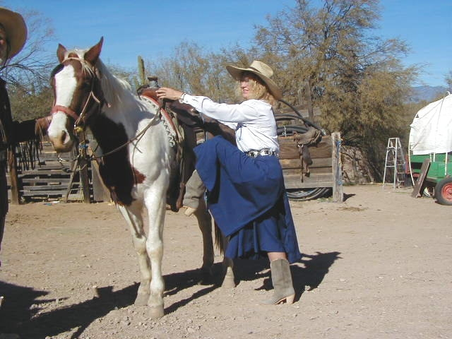 Horseback riding. Horseback riding Phoenix area. Horse stables